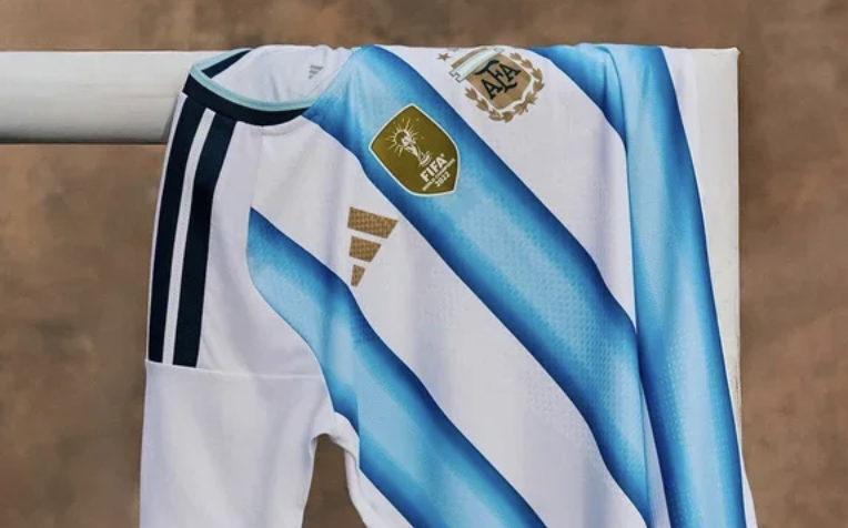 Se presentó la camiseta oficial del Mundial 2026